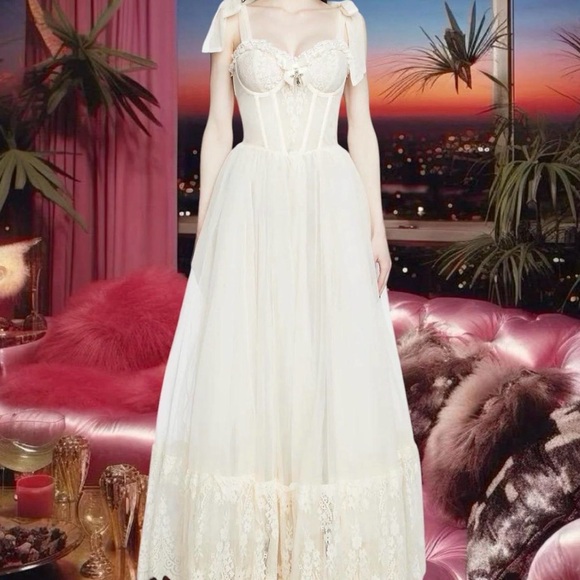 Dolls Kill Dresses & Skirts - 🩷DOLLSKILL WIDOW DANCE WITH DEATH SLEEVELESS MAXI DRESS - IVORY🩷